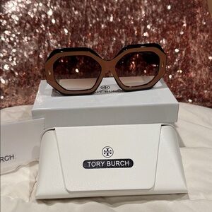 Tory Burch Black and Brown Geometric Sunglasses